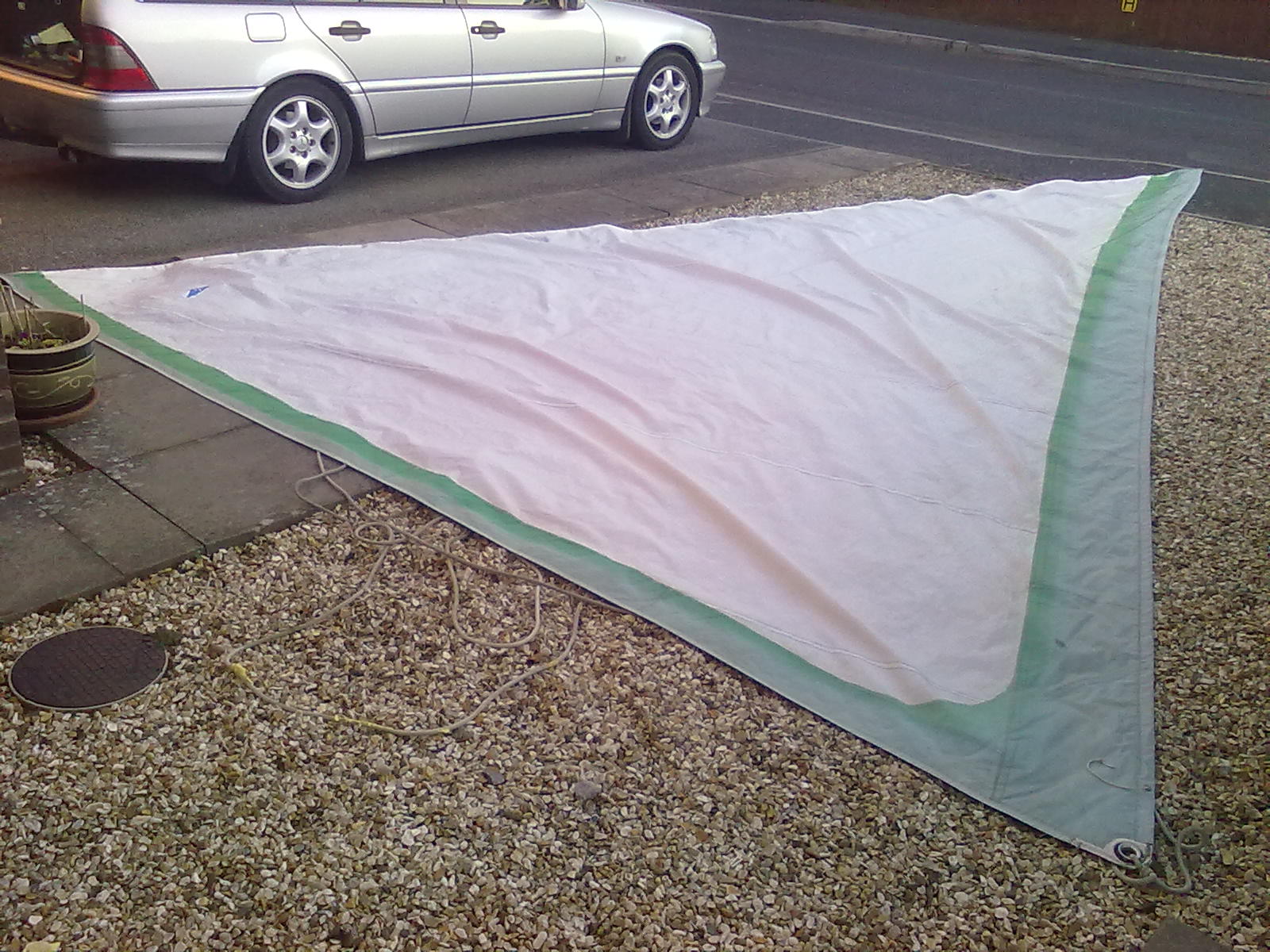 2010 lgenoa measured out - see sails page