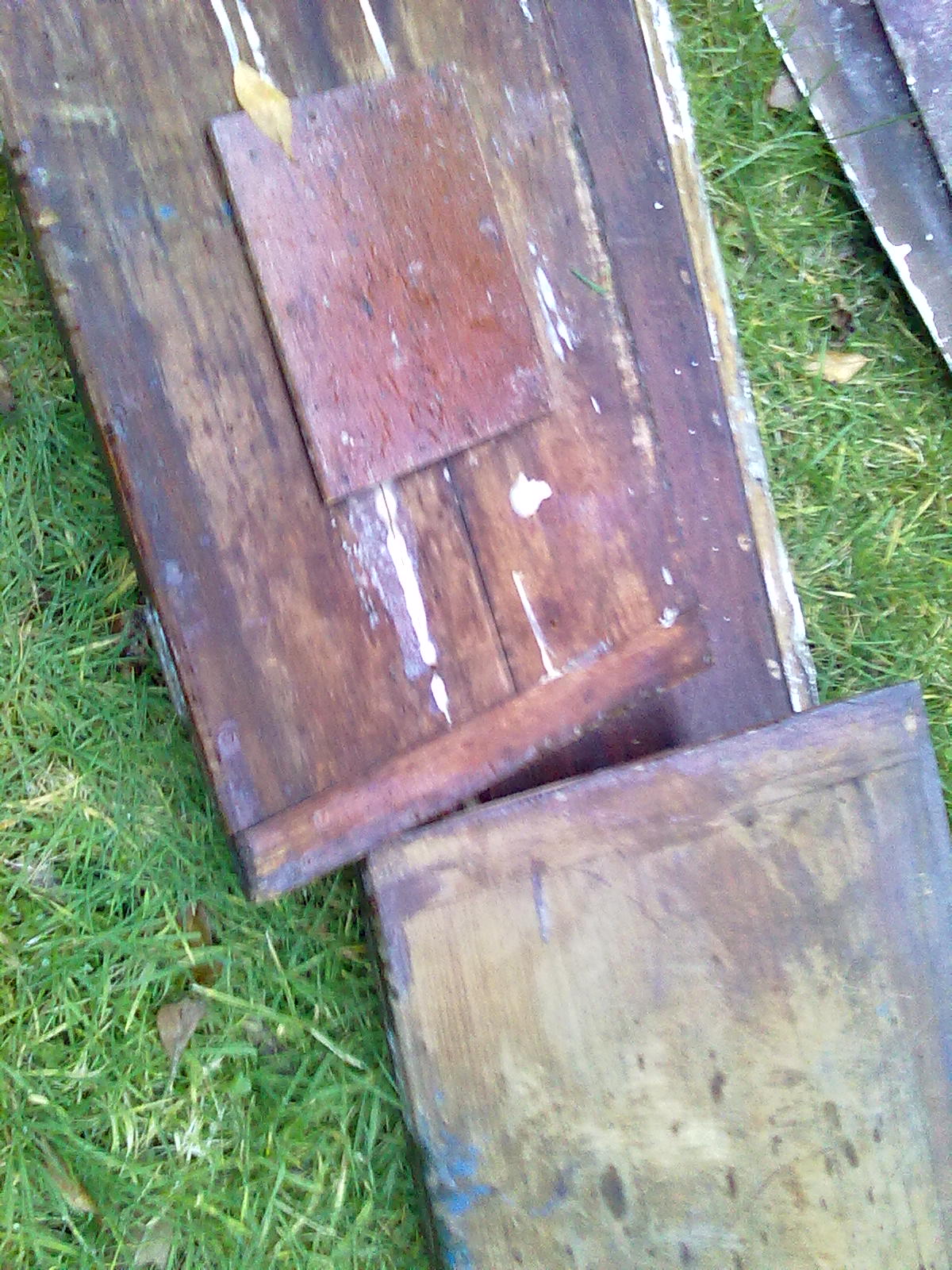 underside of stbd lids