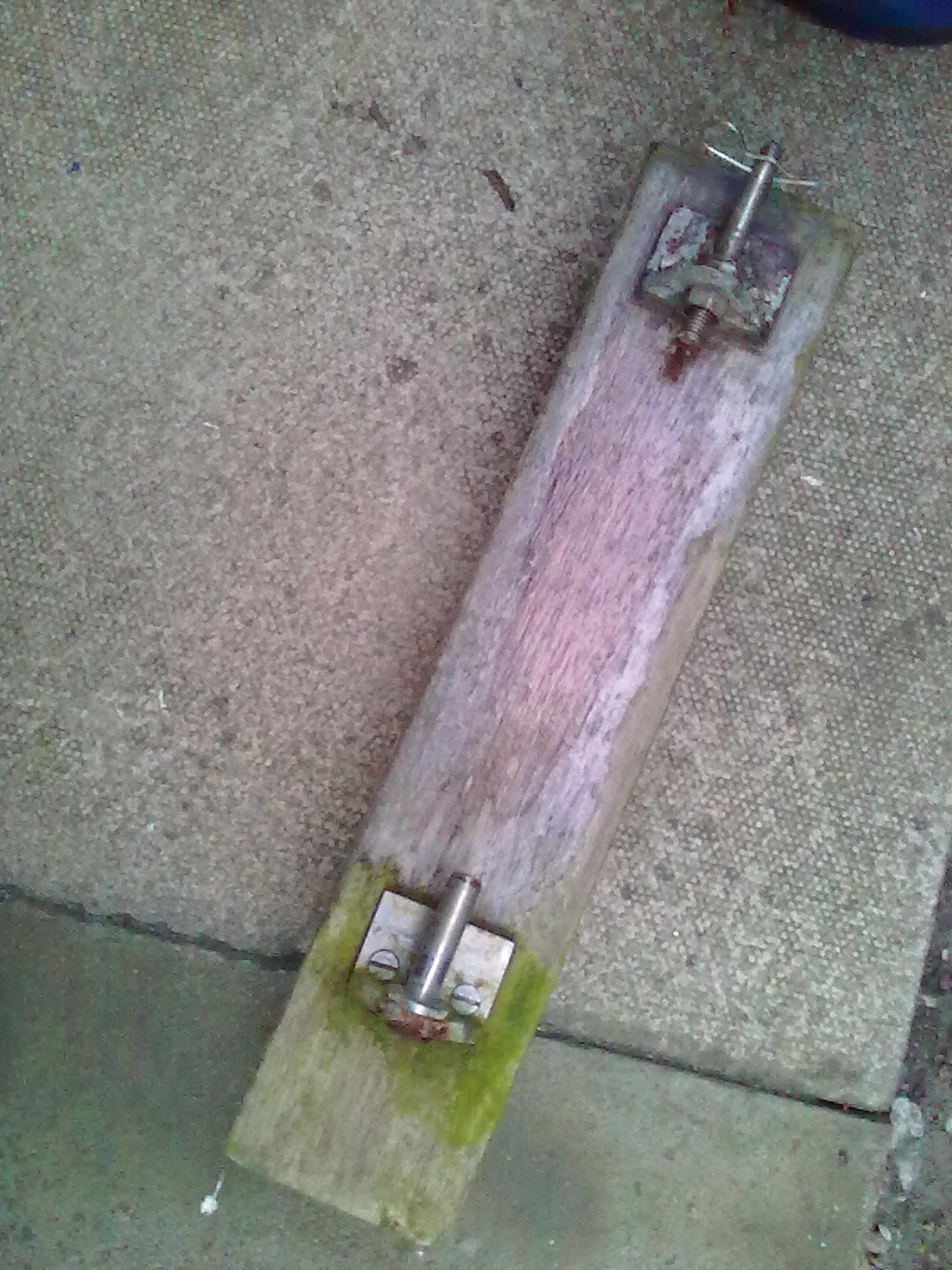 s/s pintles on hardwood 4 by 2