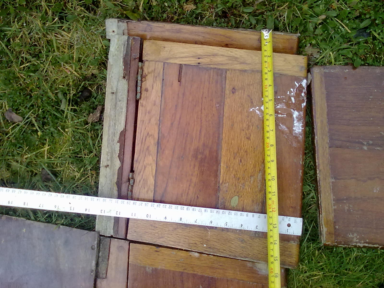 measured 21/3/10 - port locker cover 