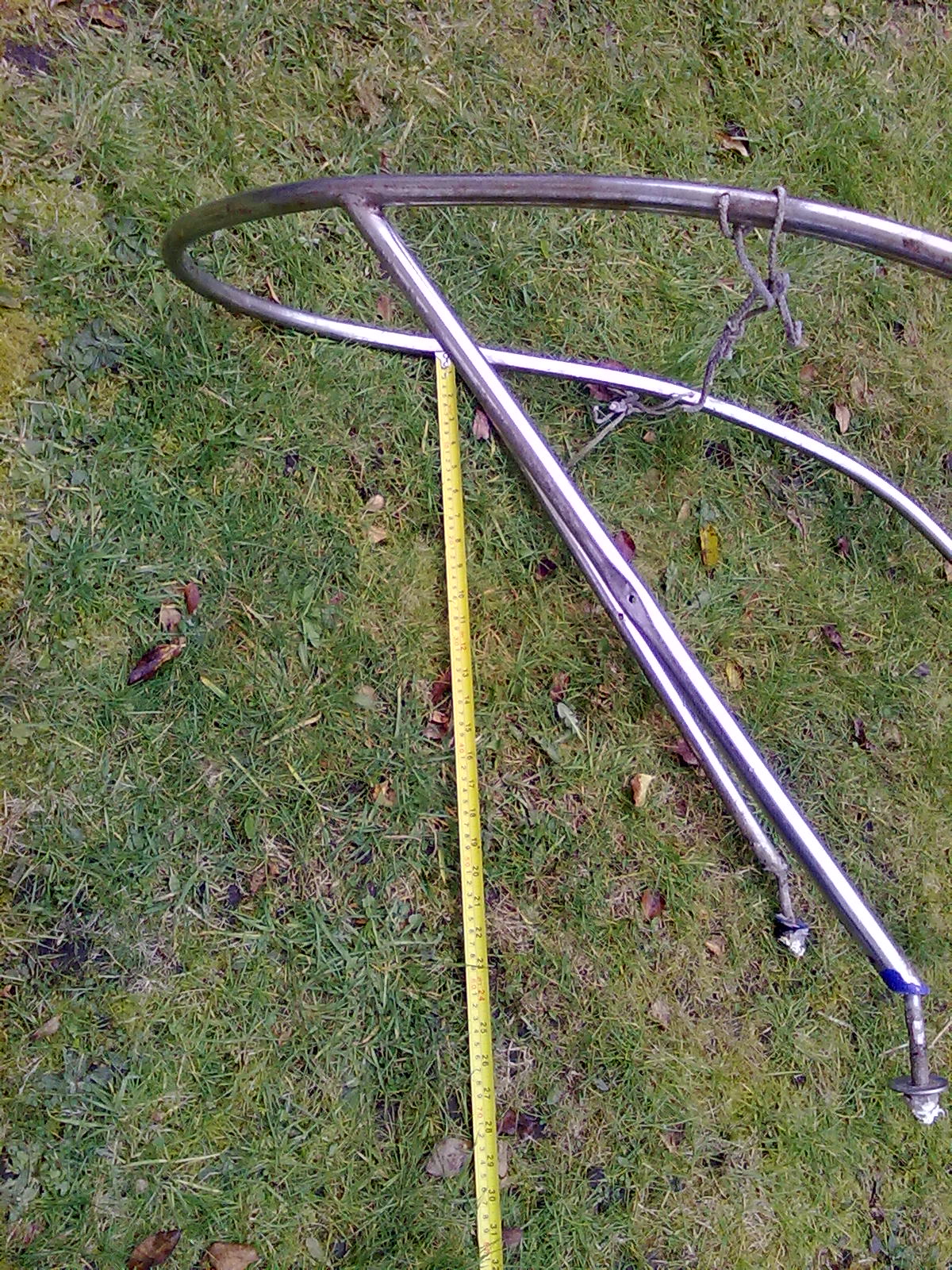 pullpit is s/s, showing approx height 2 foot